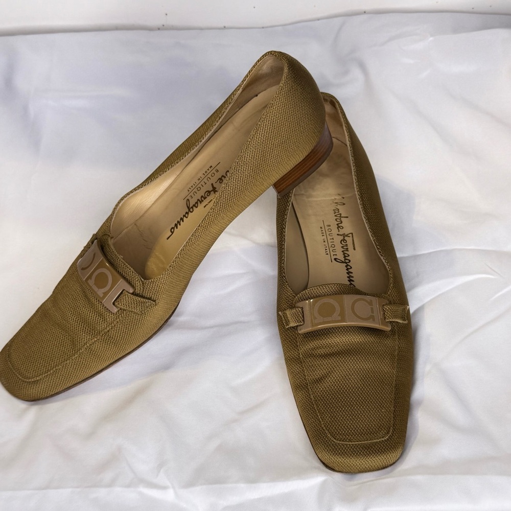 Salvatore Ferragamo Women's Light Brown Fabric Vara-Inspired Loafers